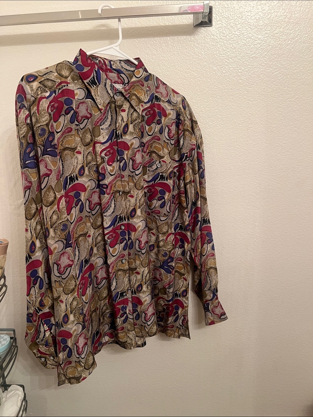 JTV Men's Button-Down Shirt in Cream, Brown, Red, and Blue